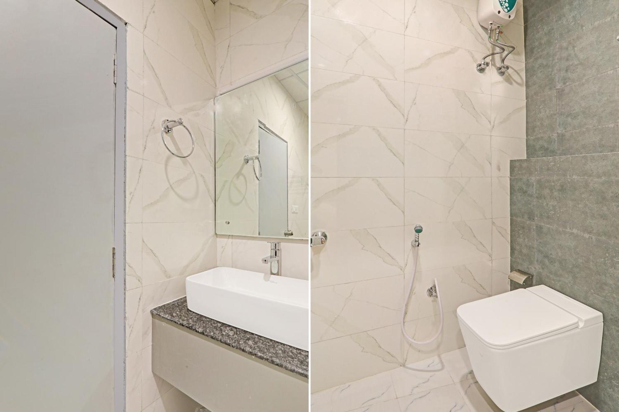 Super Townhouse Hotel Impact Chinhat Esterno foto
